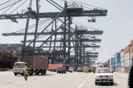 外贸回暖，深圳先行一步，增长势头持续向好